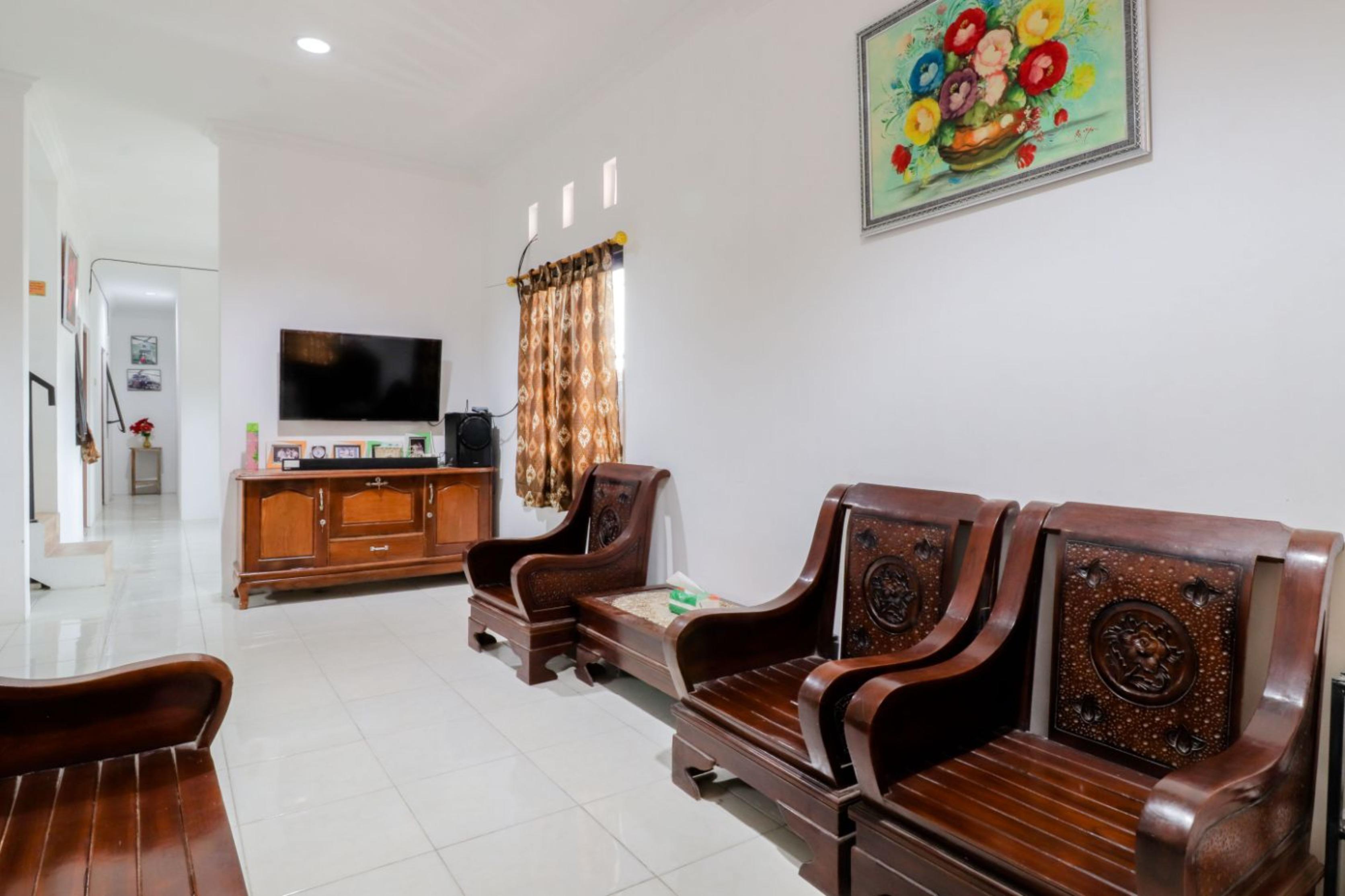 Java Homestay Джокьякарта Экстерьер фото