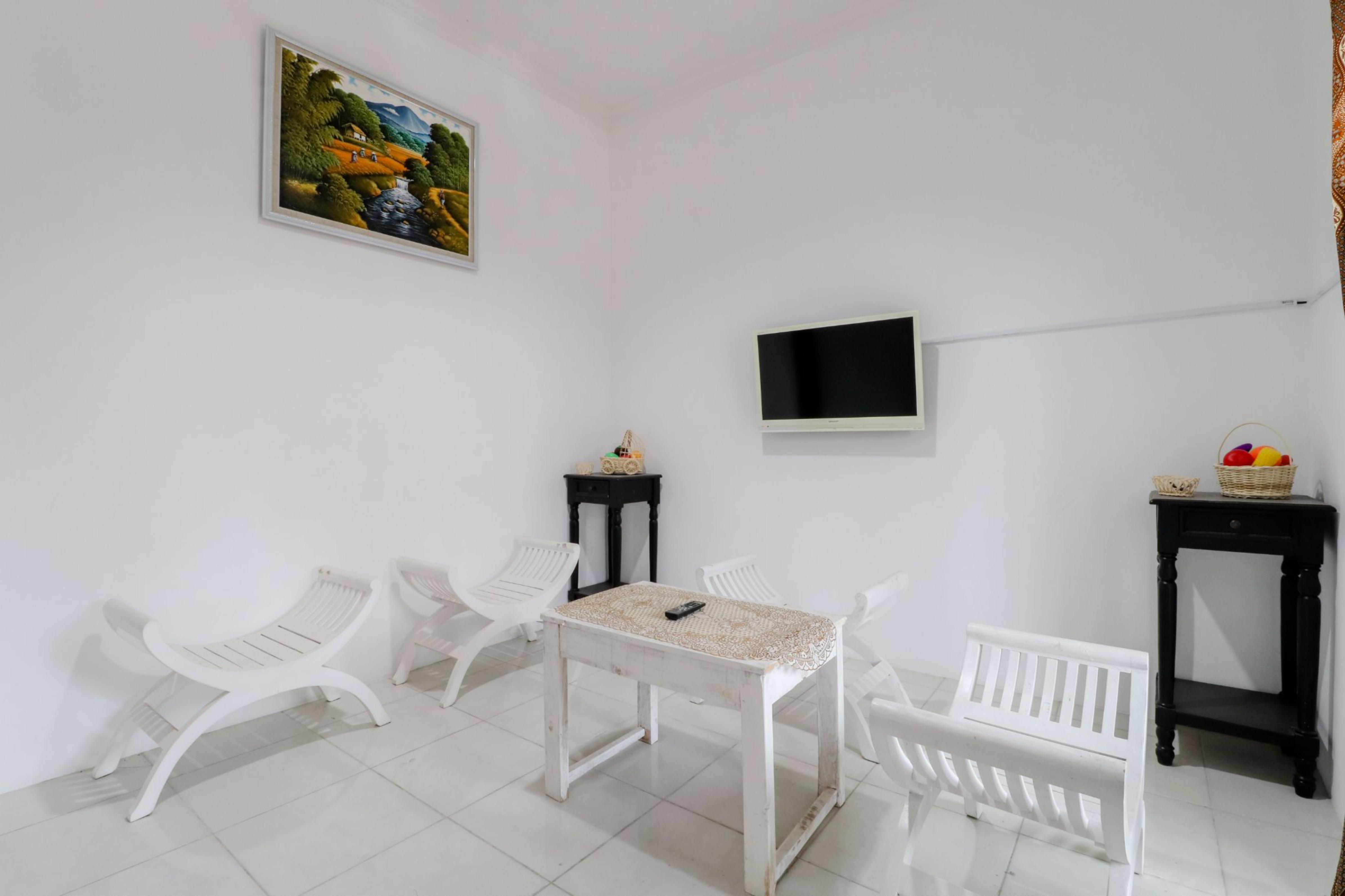 Java Homestay Джокьякарта Экстерьер фото